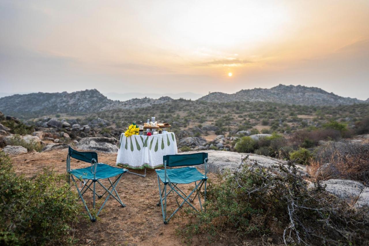 Sariska Manor Luxury Cottages Tehla Екстериор снимка